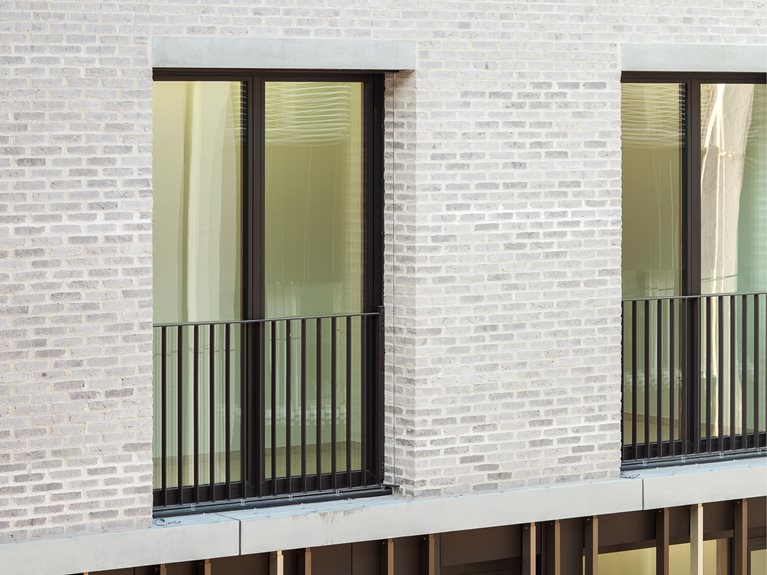 Juliet balconies